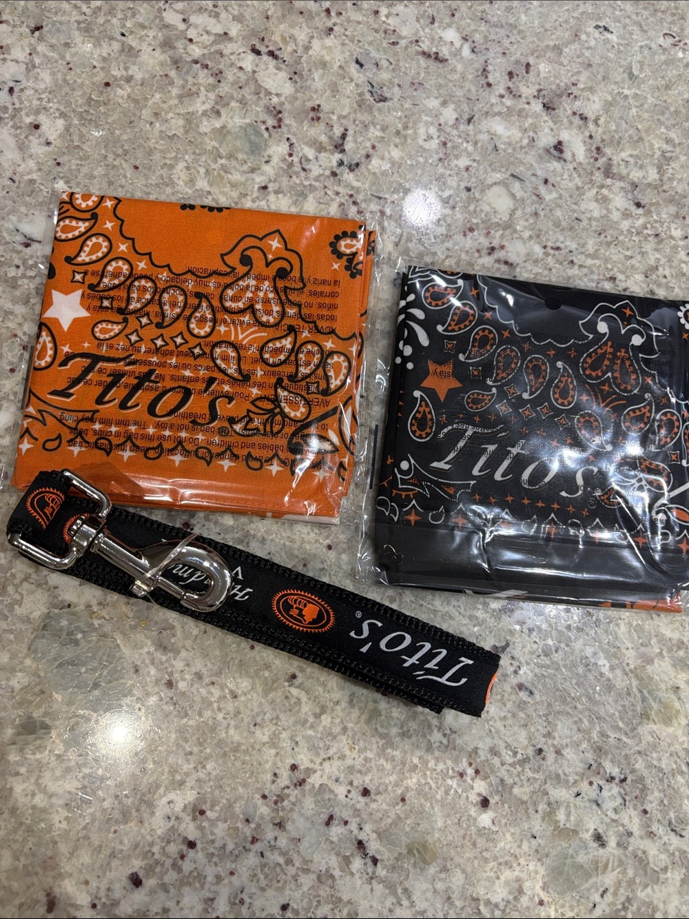 Tito's Dog Swag Set —Leash + 2 bandanas
